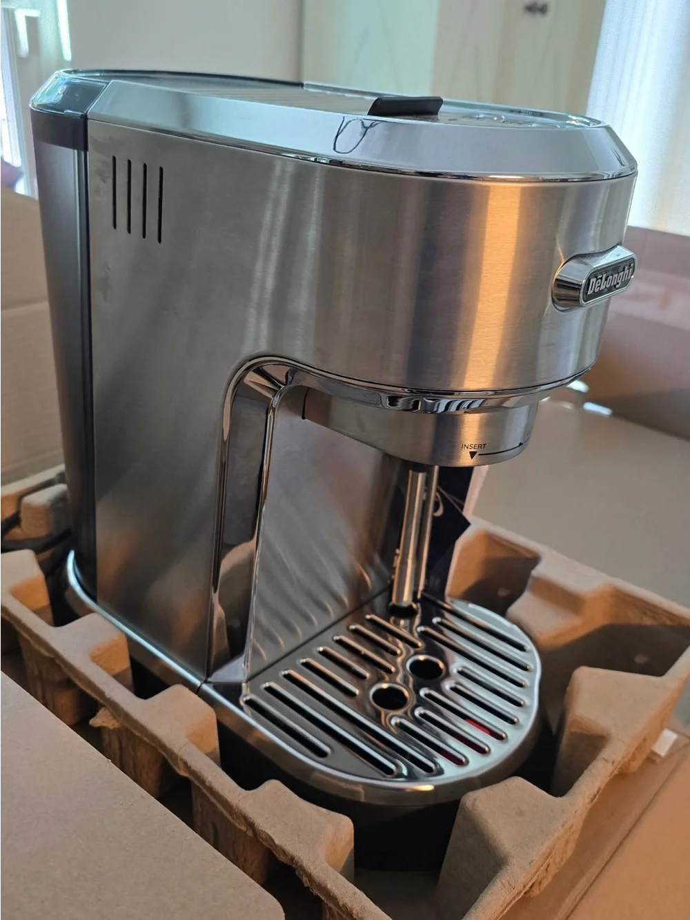 De'Longhi ® Dedica Maestro Plus Espresso Machine